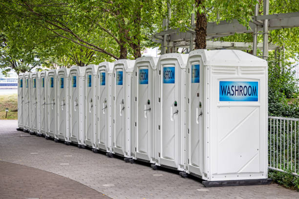 Portable bathroom rental in Ivyland, PA